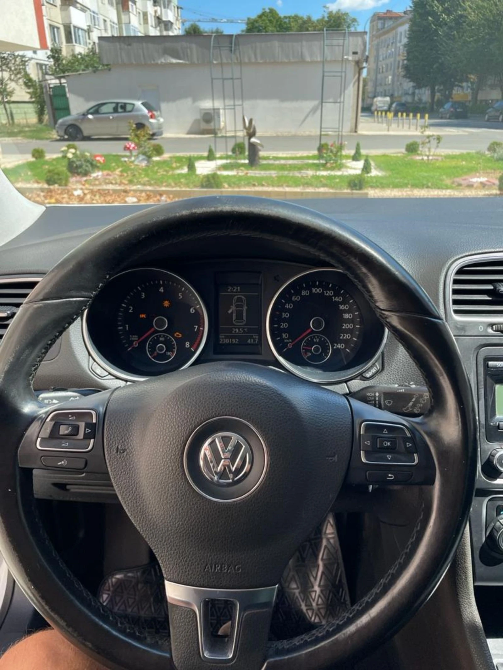 VW Golf  - изображение 7