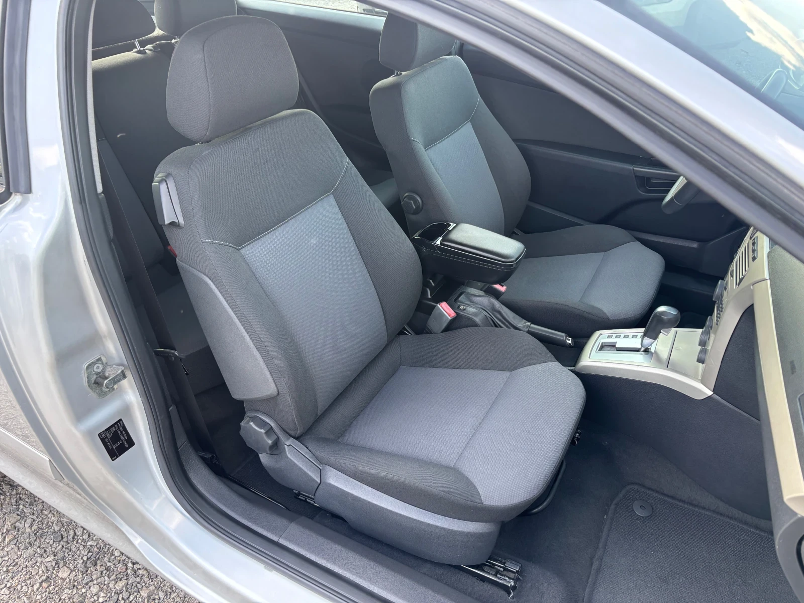 Opel Astra 1.9-120кс, Автоматик - изображение 8
