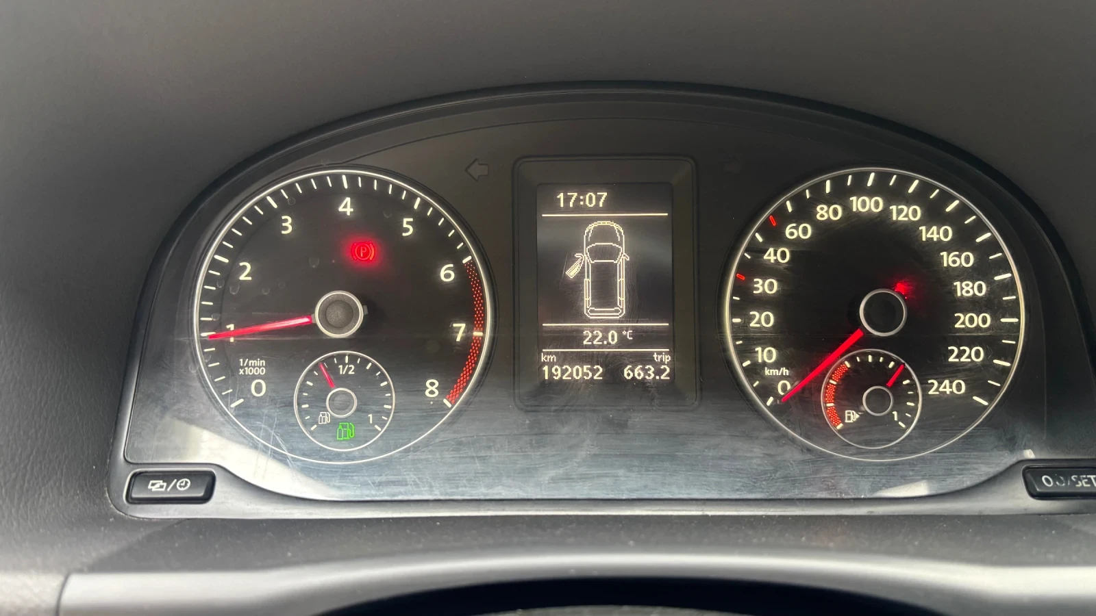 VW Touran 1.4 ECO FUEL  - изображение 6