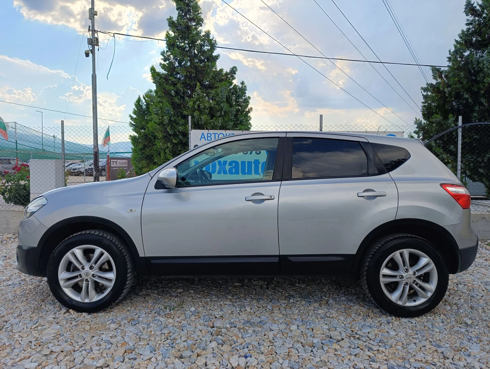 Nissan Qashqai 1.5 куб. 110 к.с.  , снимка 6 - Автомобили и джипове - 53069438