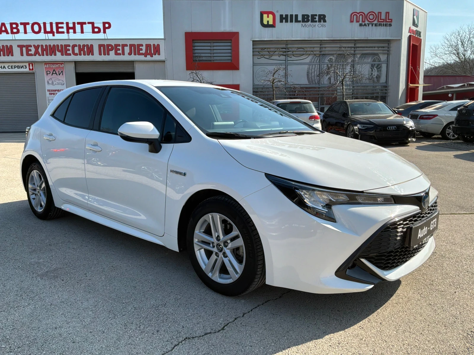 Toyota Corolla 1.8h 122k.с 67000км. ГАРАНЦИЯ, снимка 3 - Автомобили и джипове - 53494471