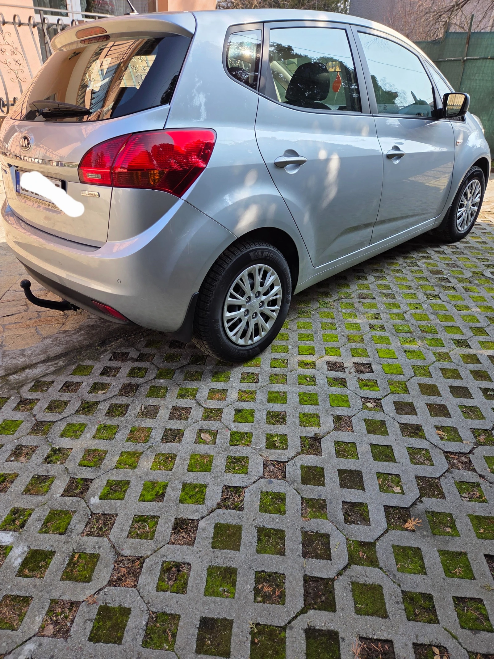 Kia Venga, снимка 6 - Автомобили и джипове - 53733577