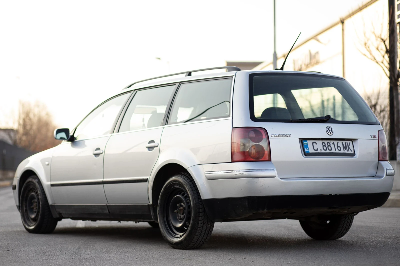 VW Passat, снимка 6 - Автомобили и джипове - 53865992