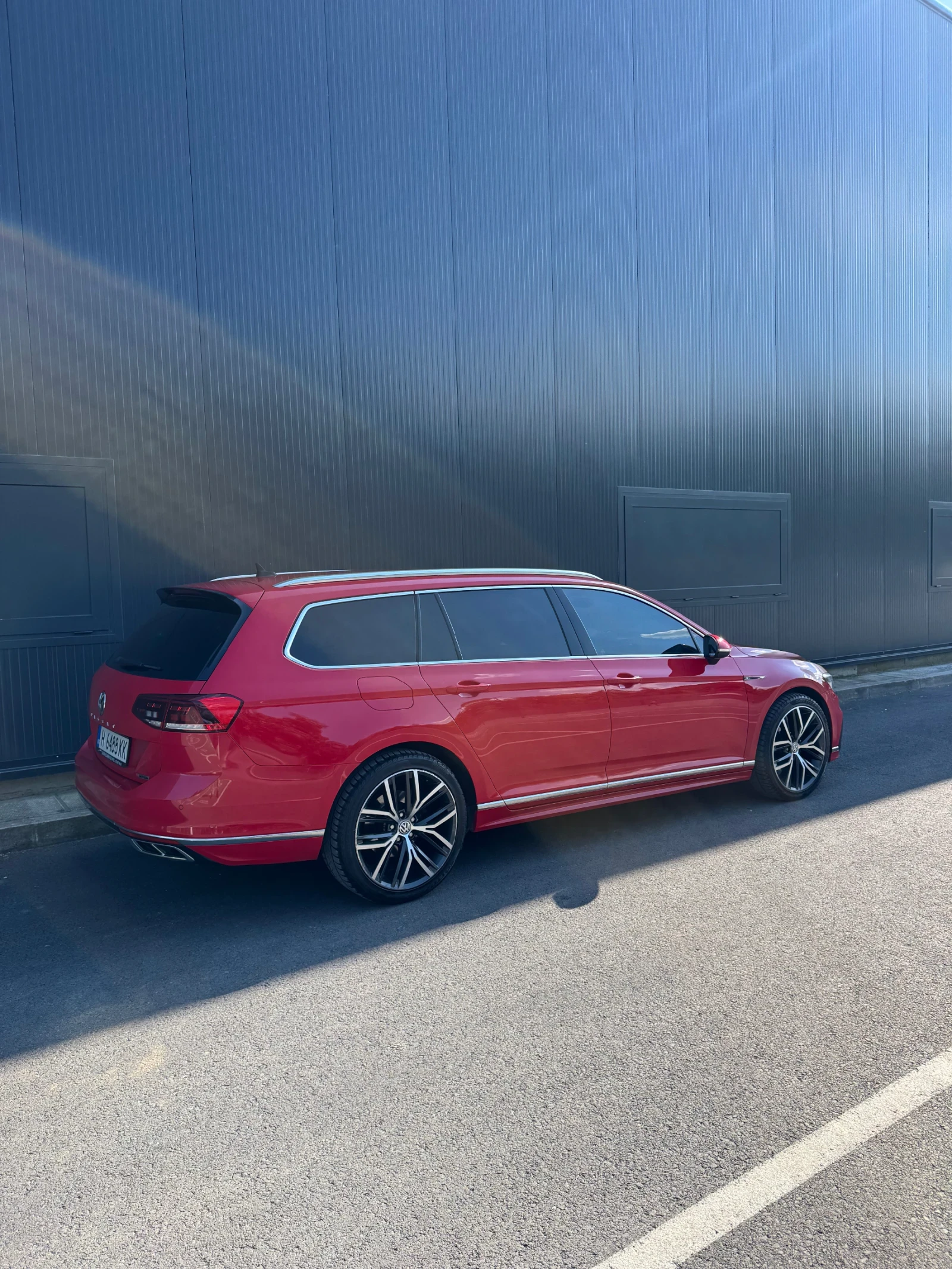 VW Passat Rline/Facelift/4motion, снимка 2 - Автомобили и джипове - 53969796