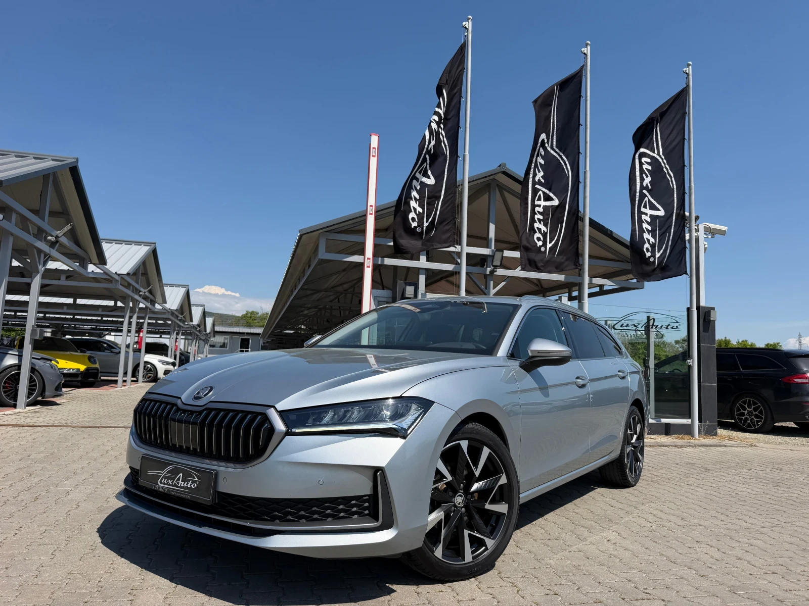 Skoda Superb 2.0TDI#DISTR#KEYLESS#CAMERA#FULL ASSIST#НОВА