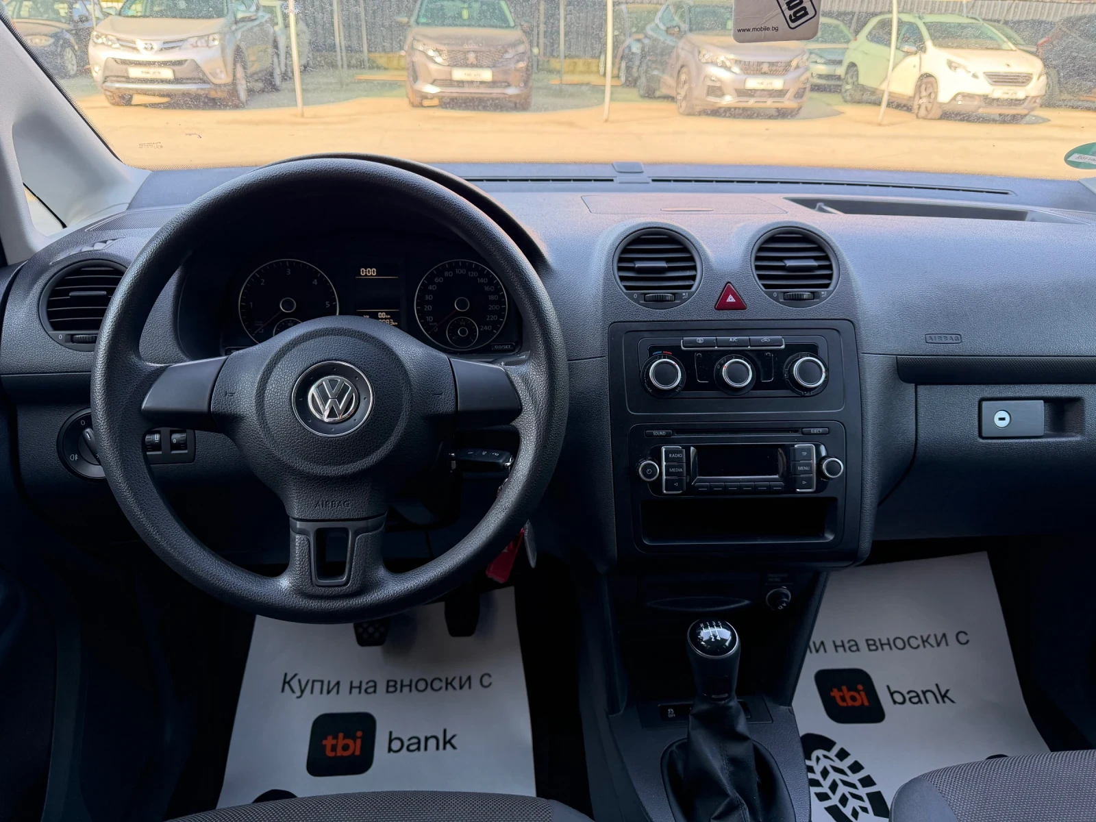 VW Caddy 1.6 TDI ЛИЗИНГ, снимка 9 - Автомобили и джипове - 54733975