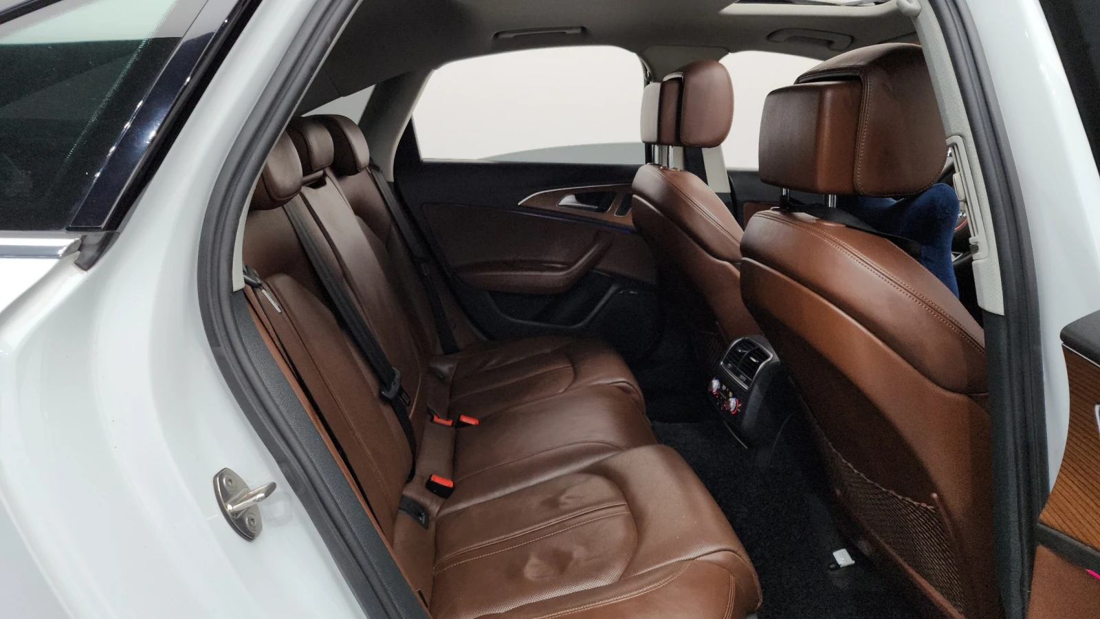 Audi A6 | HUD | 360 | Панорама, снимка 10 - Автомобили и джипове - 54893050
