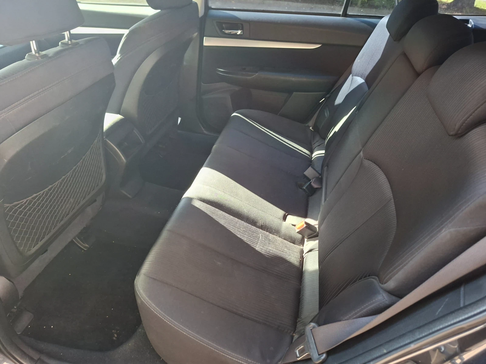 Subaru Legacy 2.0D, снимка 8 - Автомобили и джипове - 54916687