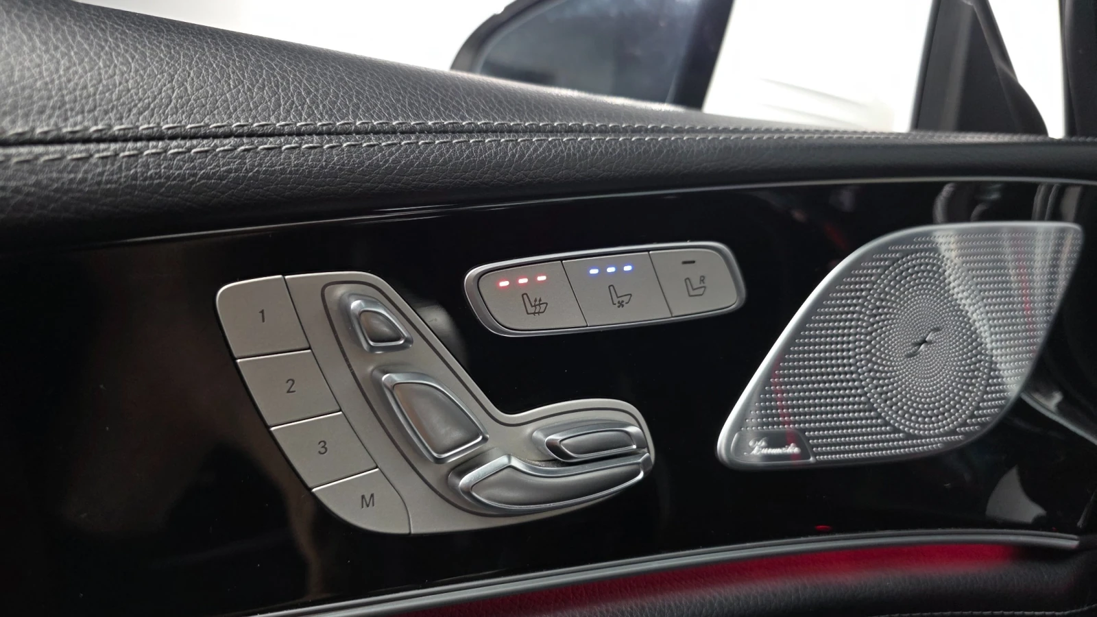 Mercedes-Benz AMG GT 43 4MATIC, снимка 16 - Автомобили и джипове - 55587870