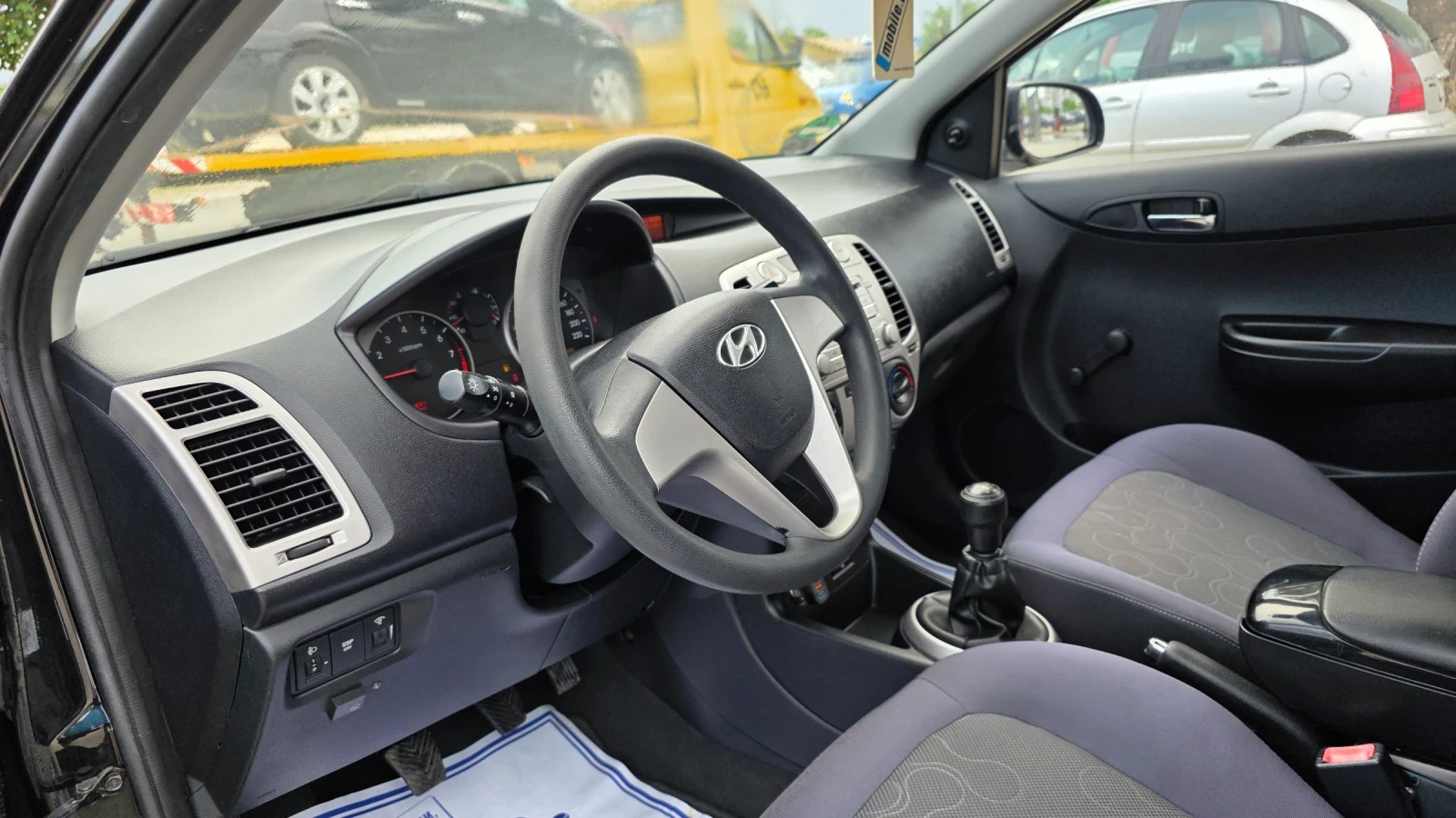 Hyundai I20 1.3i/80hp/ГАЗ, снимка 7 - Автомобили и джипове - 55742378