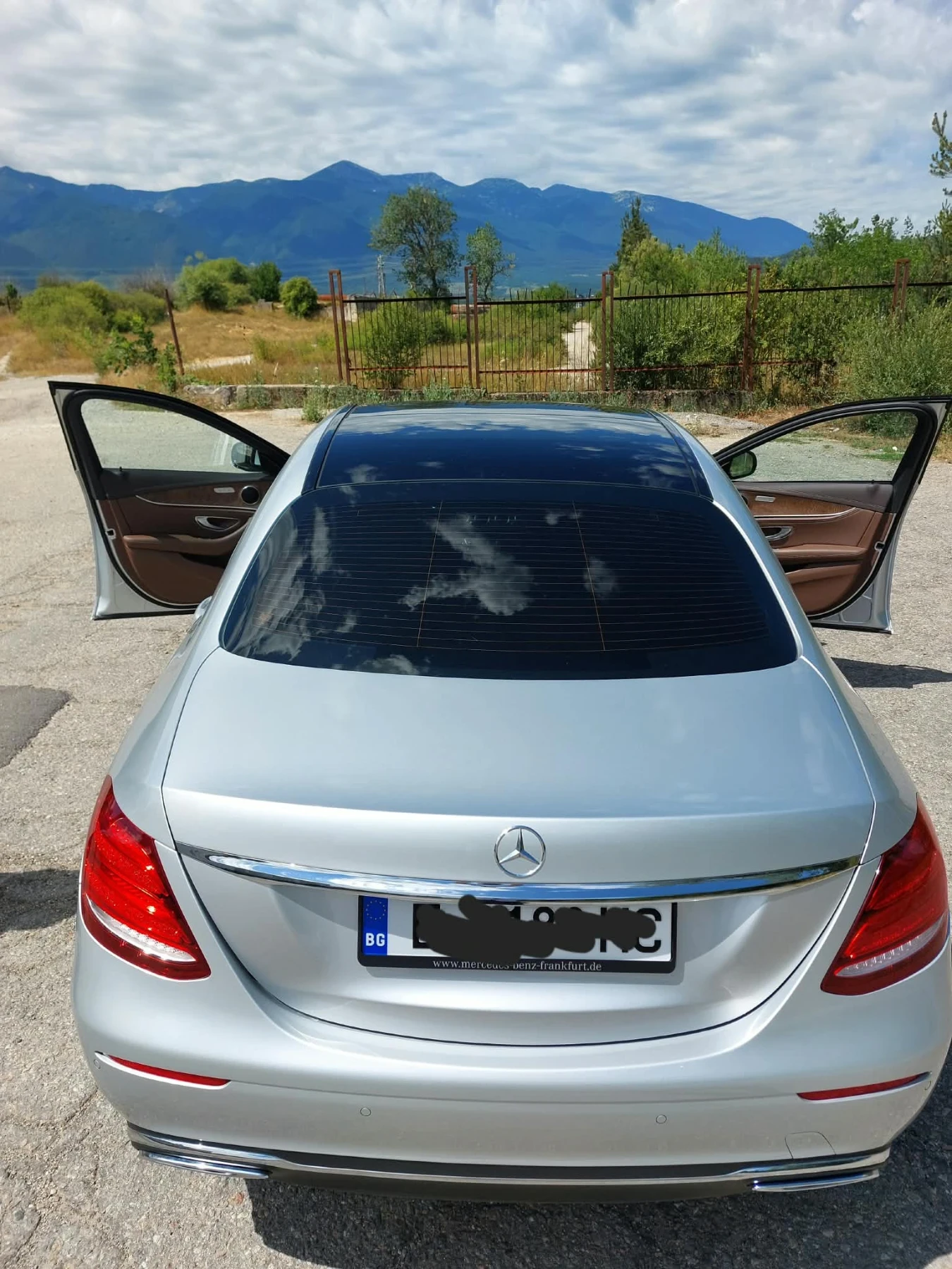 Mercedes-Benz E 350, снимка 17 - Автомобили и джипове - 55823973