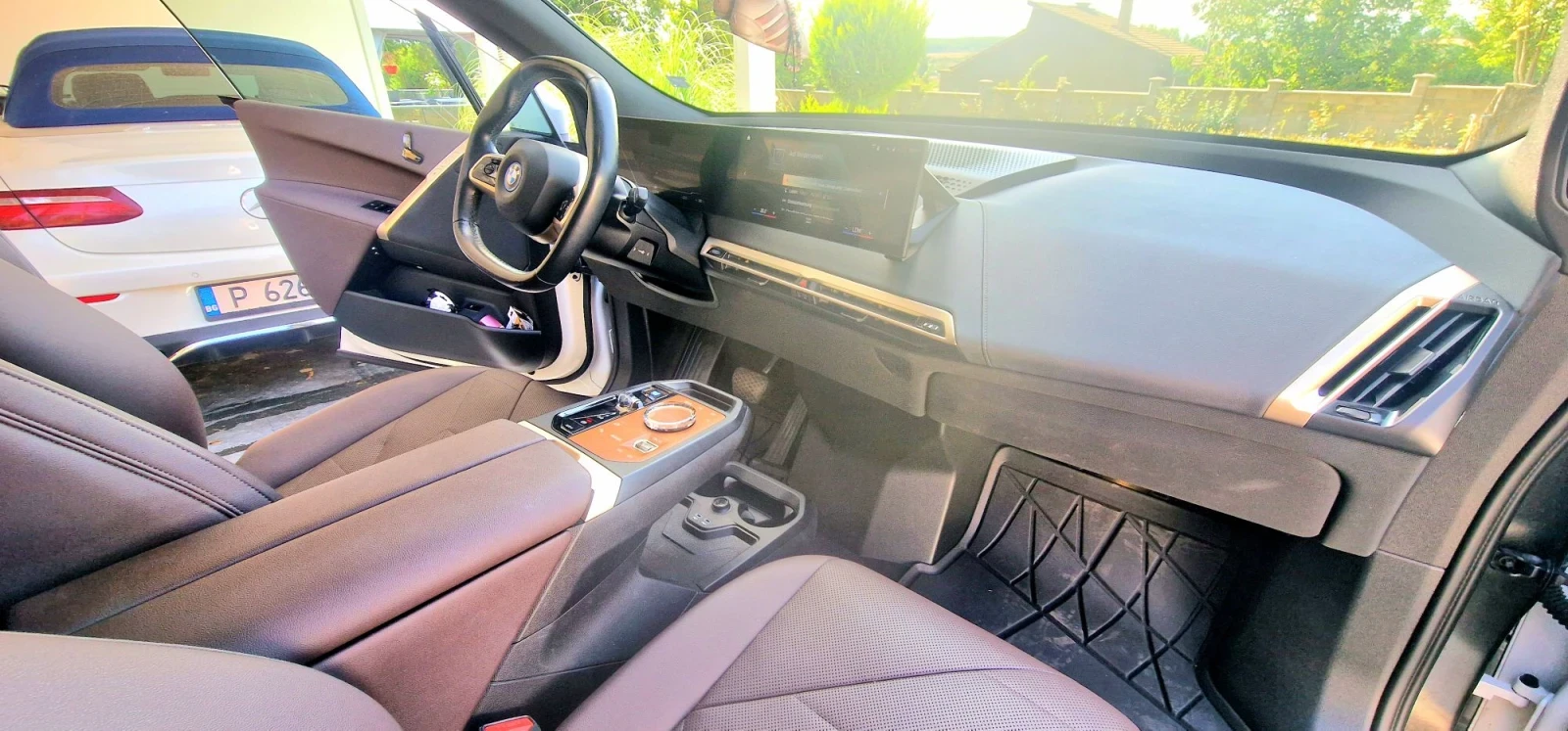 BMW iX 40, снимка 10 - Автомобили и джипове - 55942084