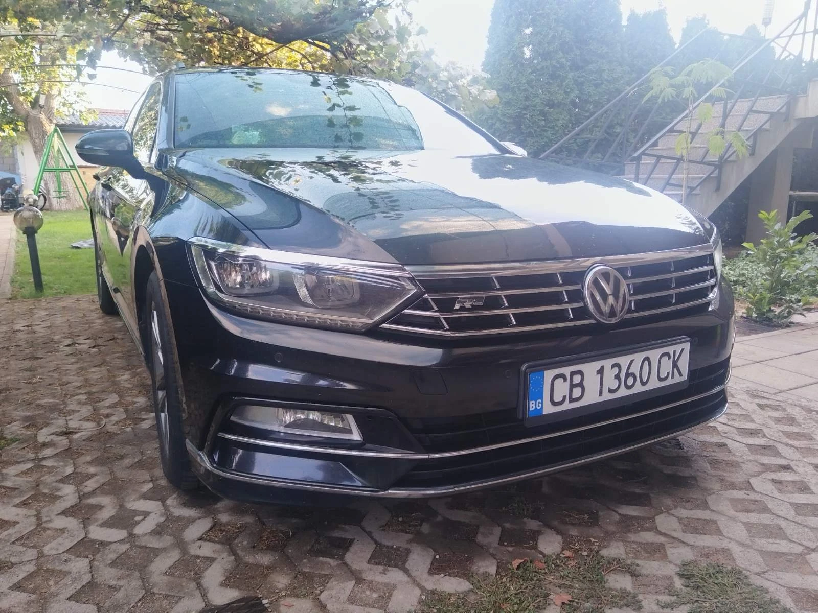 VW Passat R-line