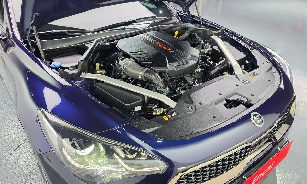 Kia Stinger 3.3* TURBO* AWD* ОБДУХВАНЕ* ХЕДЪП* 360КАМЕРА* , снимка 16 - Автомобили и джипове - 56140348