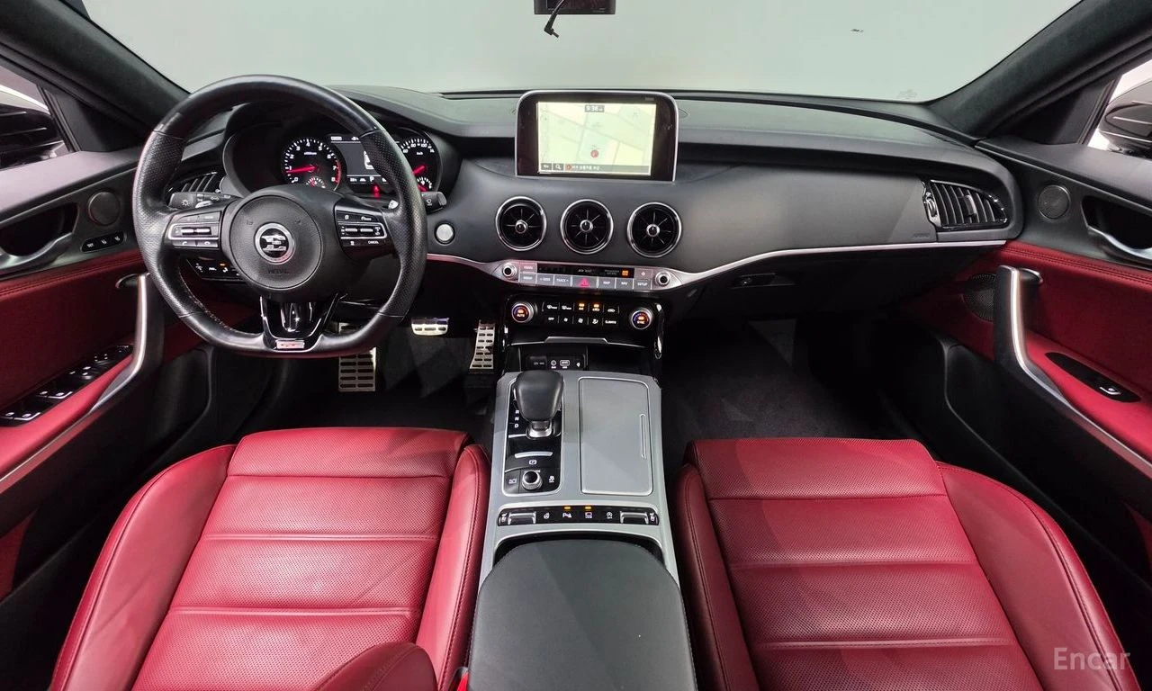 Kia Stinger 3.3* TURBO* AWD* ОБДУХВАНЕ* ХЕДЪП* 360КАМЕРА* , снимка 8 - Автомобили и джипове - 56140348