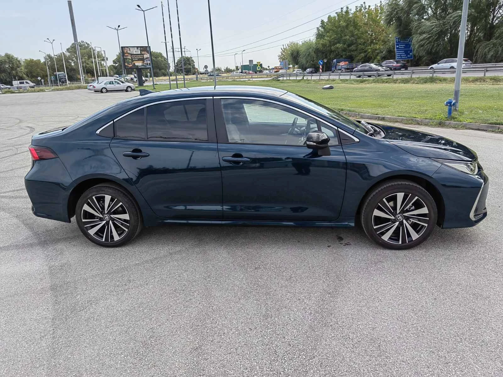 Toyota Corolla, снимка 5 - Автомобили и джипове - 56161905
