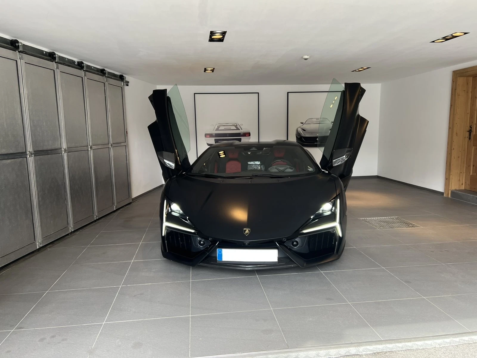 Lamborghini Revuelto NERONEMESIS FULL , снимка 3 - Автомобили и джипове - 56310758