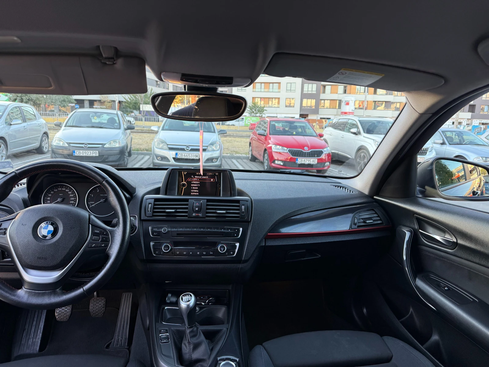 BMW 118, снимка 11 - Автомобили и джипове - 56341012