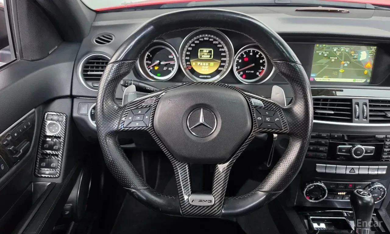 Mercedes-Benz C 63 AMG, снимка 10 - Автомобили и джипове - 56740025