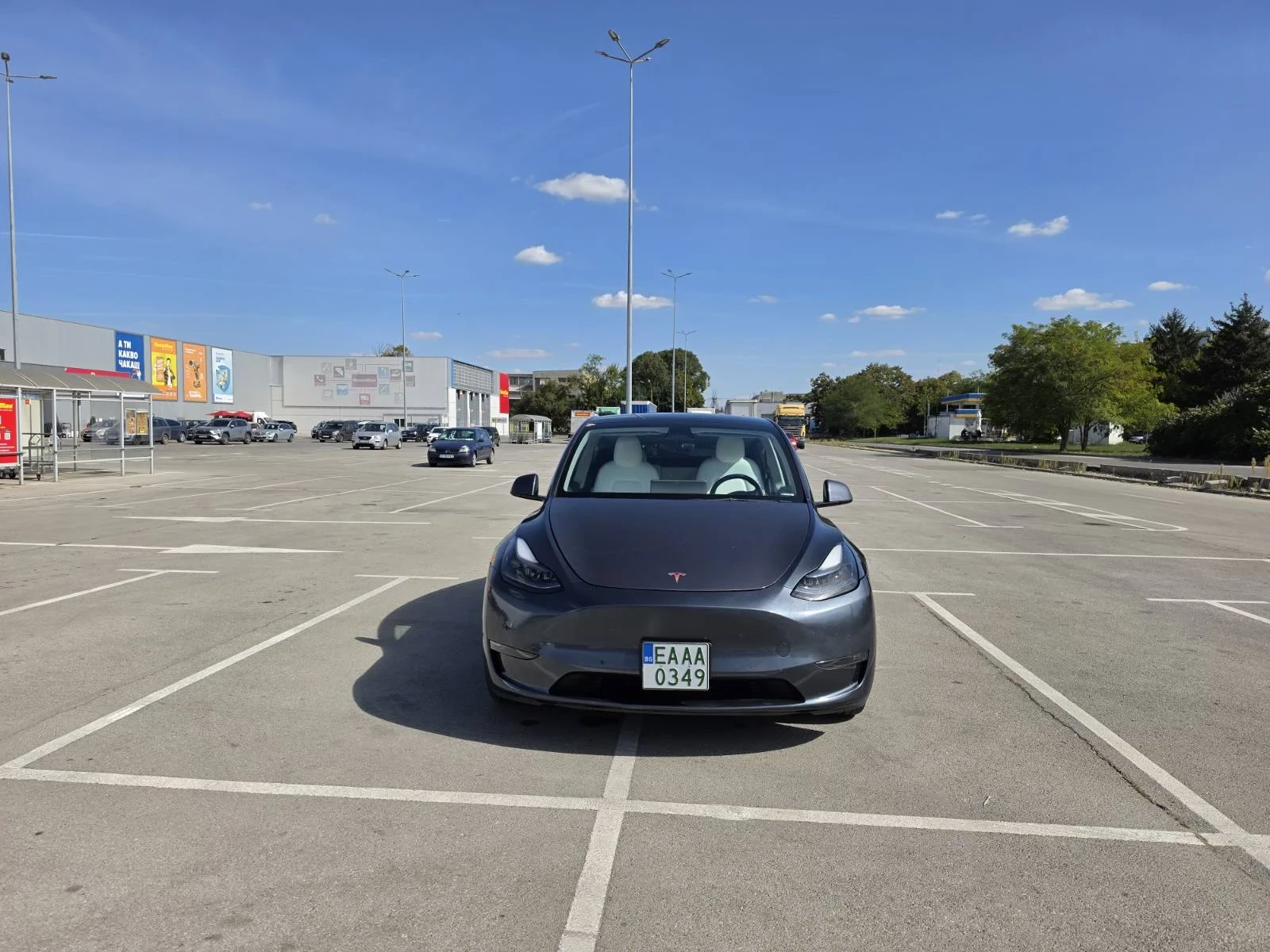 Tesla Model Y Long range, dual motor, снимка 3 - Автомобили и джипове - 56750870