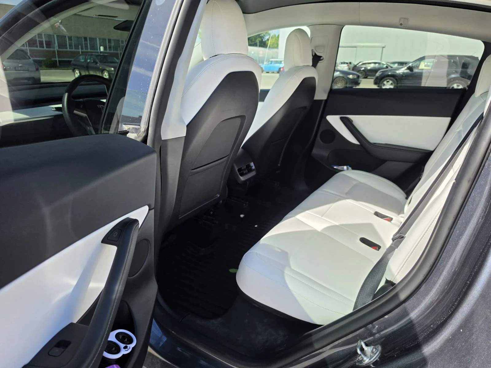 Tesla Model Y Long range, dual motor, снимка 10 - Автомобили и джипове - 56750870