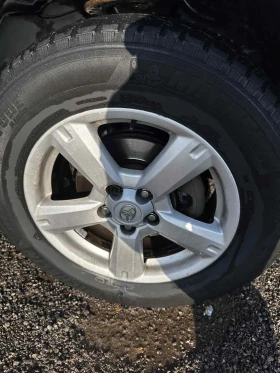 Toyota Rav4 2.2 D-4D 136 к.с. НА ЧАСТИ, снимка 9