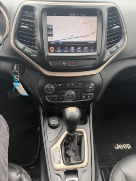 Jeep Cherokee 2.2M-JET 4WD AVTOMAT/NAVI/KOJA EURO 6, снимка 14