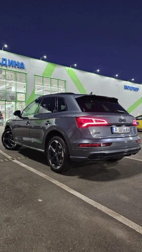     Audi Q5 S-Line Black Optic