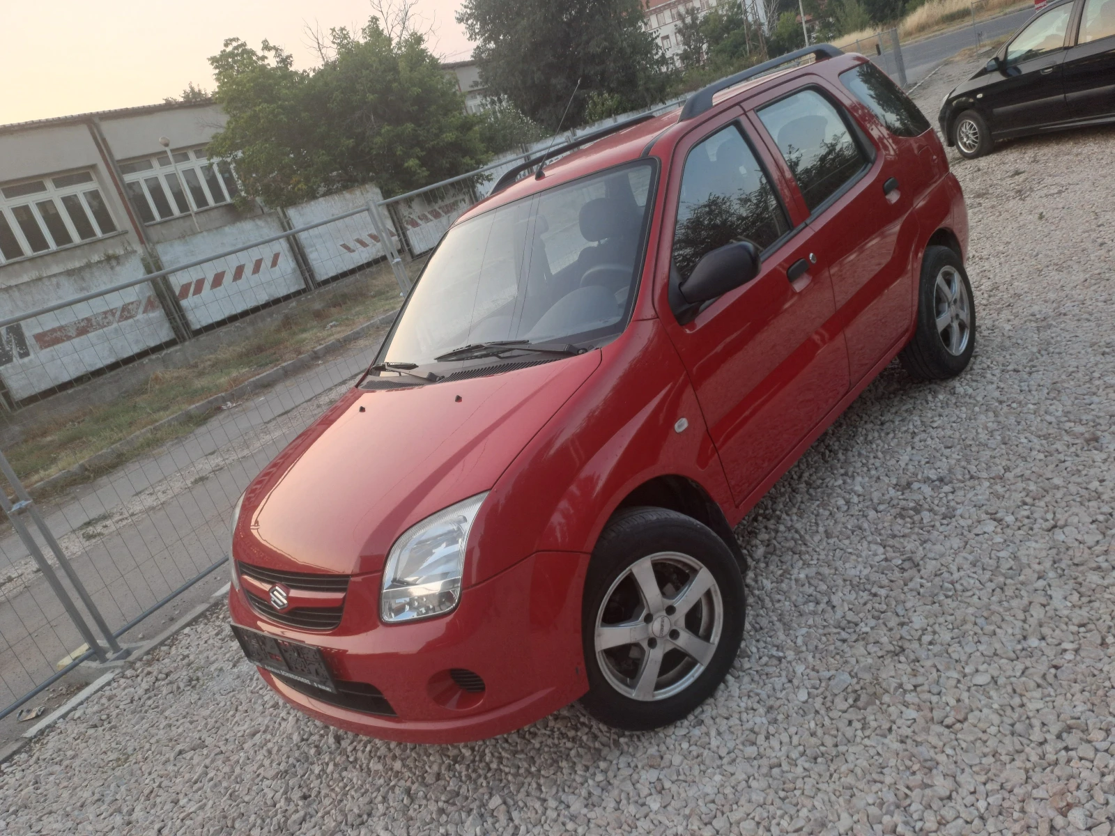 Suzuki Ignis 1.4iKLIMA, ESKLUZIV 4x4 - изображение 5