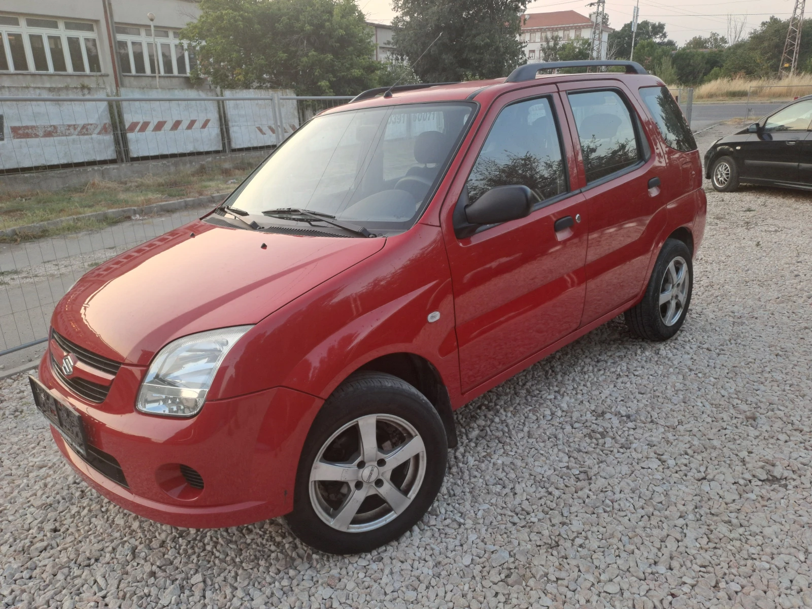 Suzuki Ignis 1.4iKLIMA, ESKLUZIV 4x4 - изображение 2