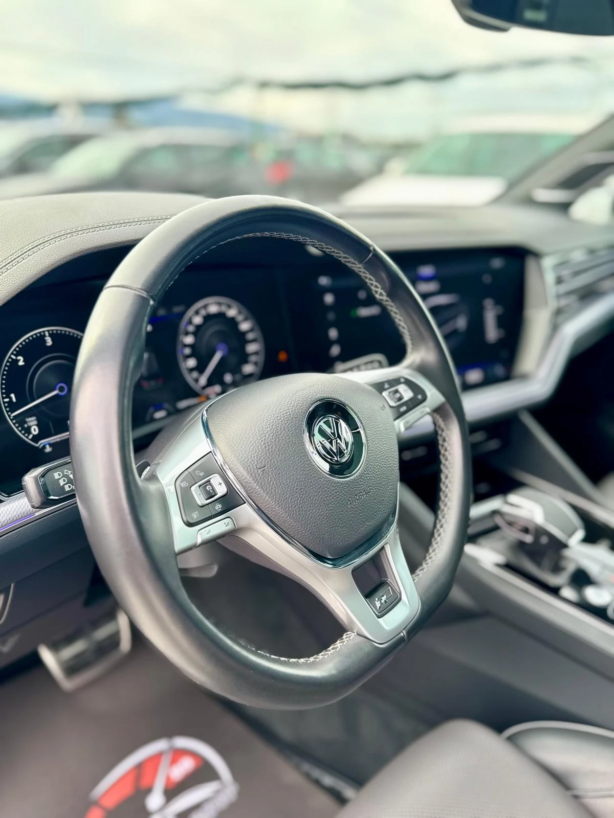 VW Touareg ::R-LINE::3.0TDI::4-MOTION - изображение 10