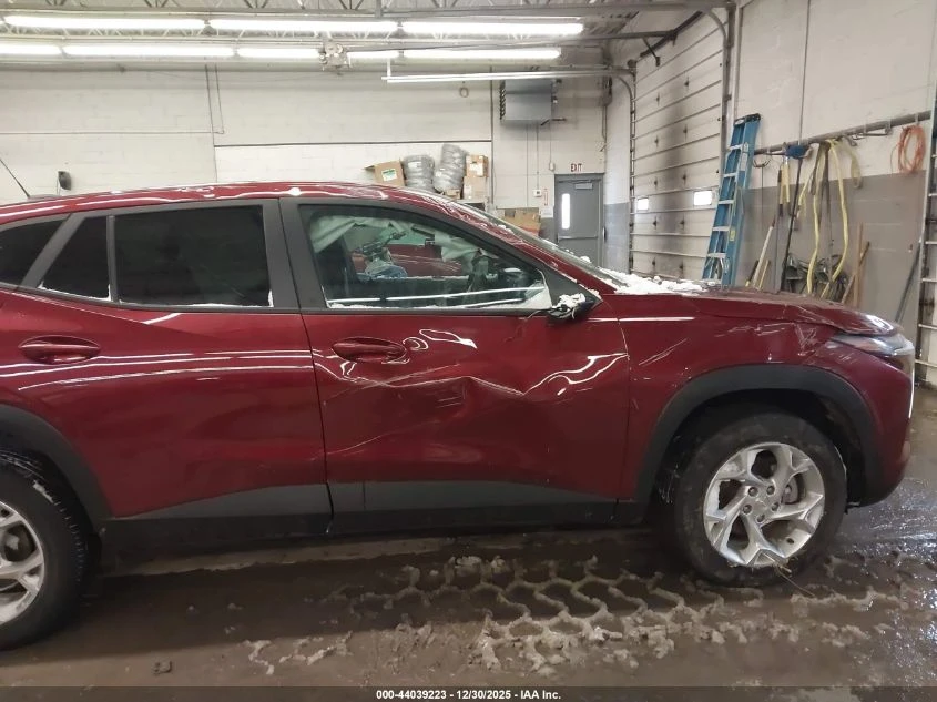 Chevrolet Trax 1.2L I-3 DI, DOHC, VVT, TURBO, 137HP Front Wheel | Mobile.bg � ����������� 5