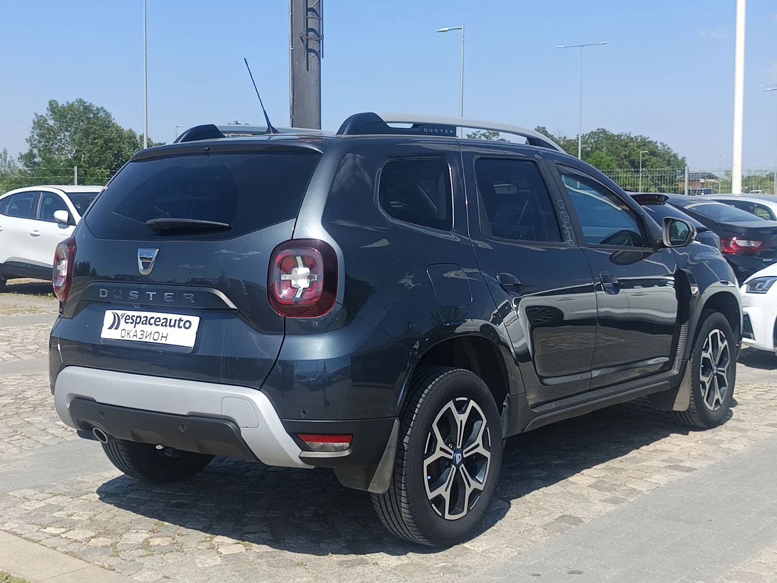 Dacia Duster 1.0Tce/ 100к.с. LPG, снимка 4 - Автомобили и джипове - 55103595