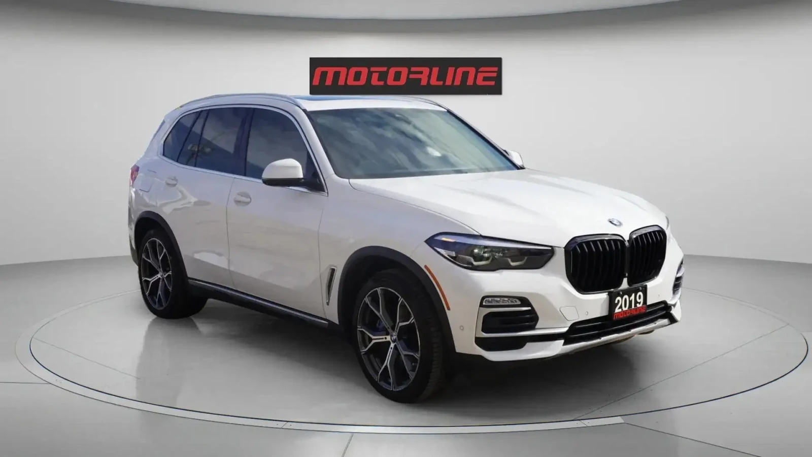 BMW X5 XDrive40i Clean Carfax xLine package Air Suspensi, снимка 4 - Автомобили и джипове - 55197467