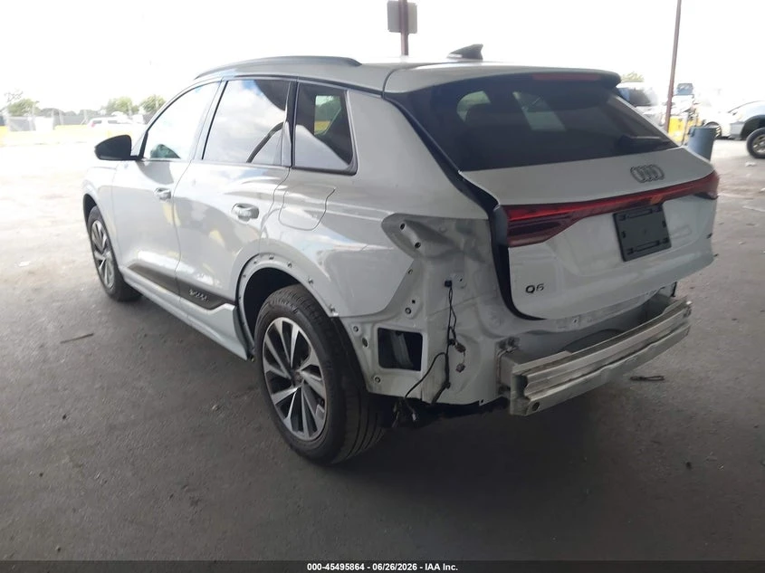 Audi Q6 E-Tron Premium Plus Quattro, снимка 3 - Автомобили и джипове - 55533931