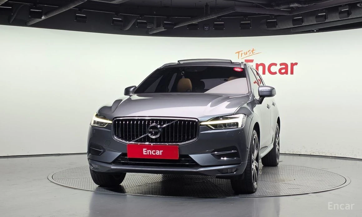 Volvo XC60, снимка 3 - Автомобили и джипове - 56463297
