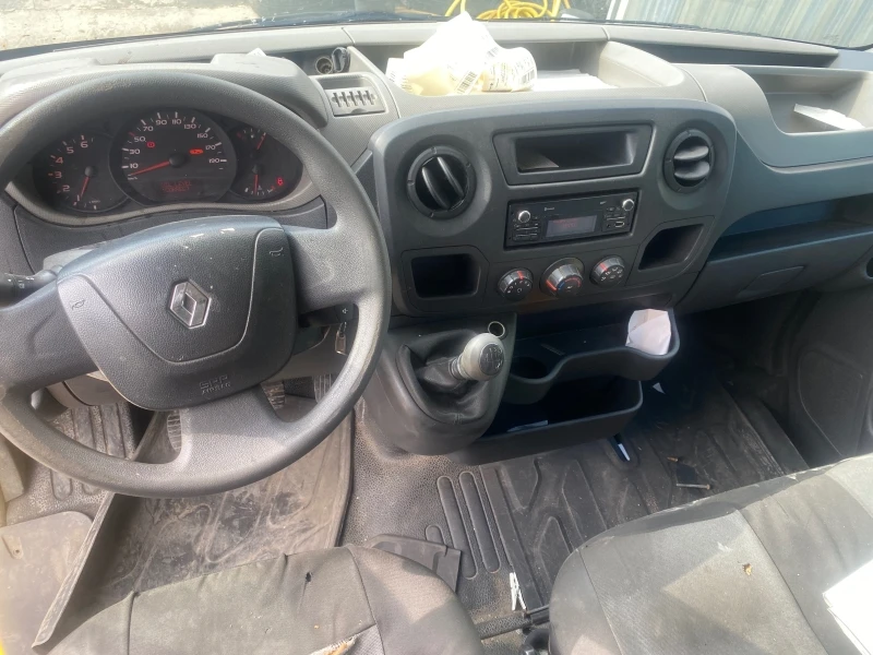 Renault Master 2.3 DCI, снимка 9 - Бусове и автобуси - 37344336