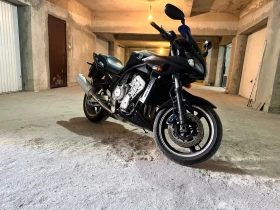  Yamaha FZ1