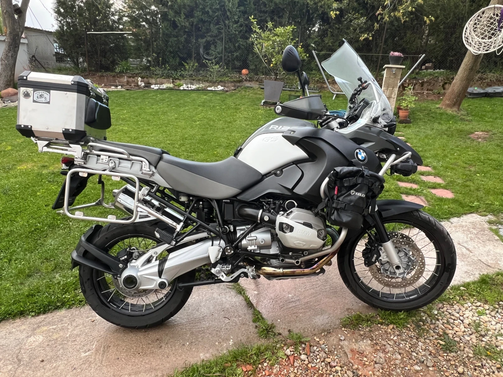 BMW R