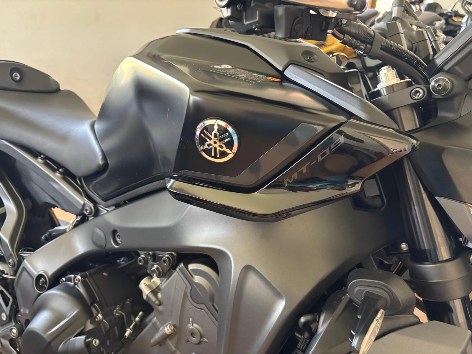 Yamaha Mt-09, снимка 3 - Мотоциклети и мототехника - 55350794