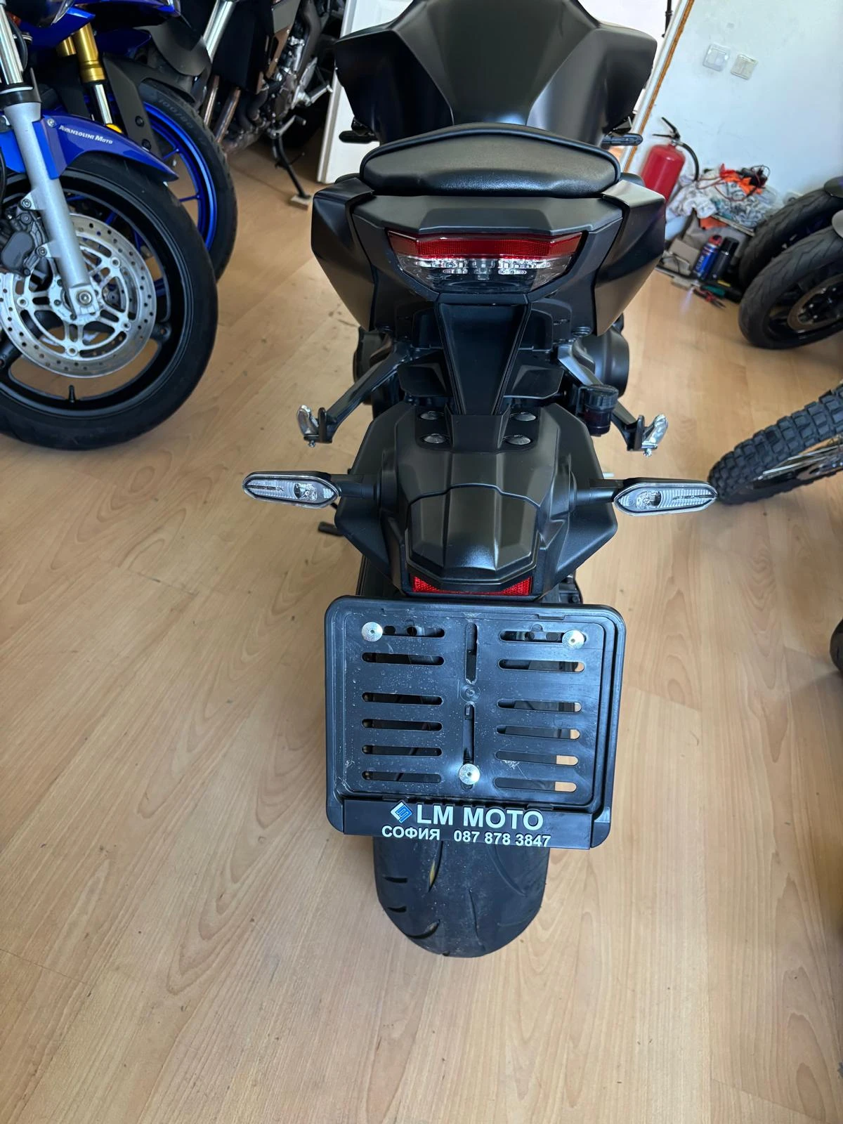 Yamaha Mt-09, снимка 13 - Мотоциклети и мототехника - 55350794