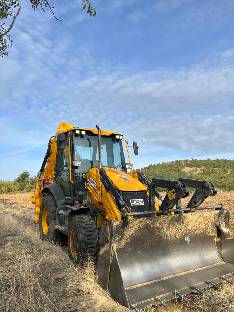 Багер JCB 3cx, снимка 2 - Индустриална техника - 47651040