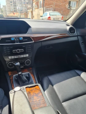 Обява за продажба на Mercedes-Benz C 200 2.2 facelife ~17 200 лв. - изображение 10