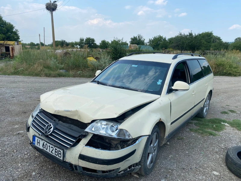 VW Passat 1.9, снимка 2 - Автомобили и джипове - 47019959