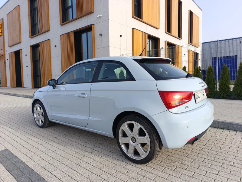 Audi A1, снимка 3 - Автомобили и джипове - 52485797