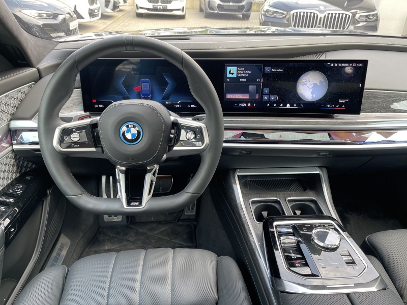 BMW i7 M60 xDrive = Executive Lounge= Гаранция, снимка 9 - Автомобили и джипове - 46431462