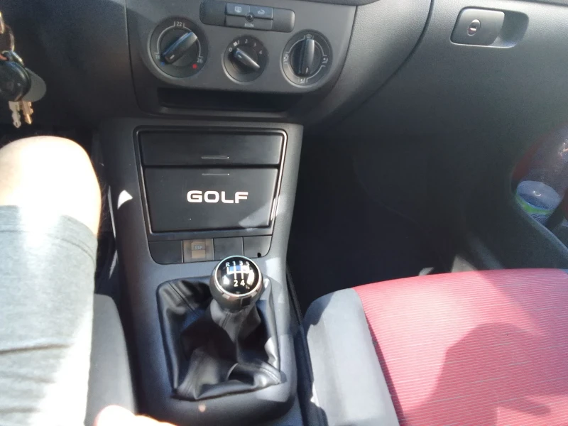 VW Golf Golf plus 1.9 tdi, снимка 12 - Автомобили и джипове - 47193098