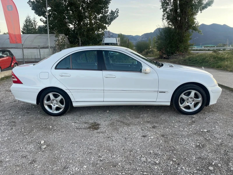 Mercedes-Benz C 200 2.0I-AVANGARD-ITALIA, снимка 4 - Автомобили и джипове - 47429651