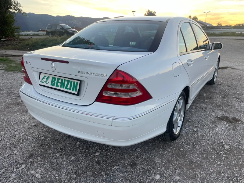 Mercedes-Benz C 200 2.0I-AVANGARD-ITALIA, снимка 7 - Автомобили и джипове - 47429651