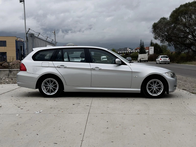 BMW 320 2.0D Навигация/Карбон/Климатроник/Собствен лизинг, снимка 3 - Автомобили и джипове - 47470660